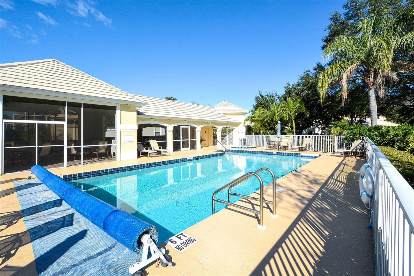 Single Family Residence at 6716 SPRING MOSS PL, LAKEWOOD RANCH, photo 40 of 53