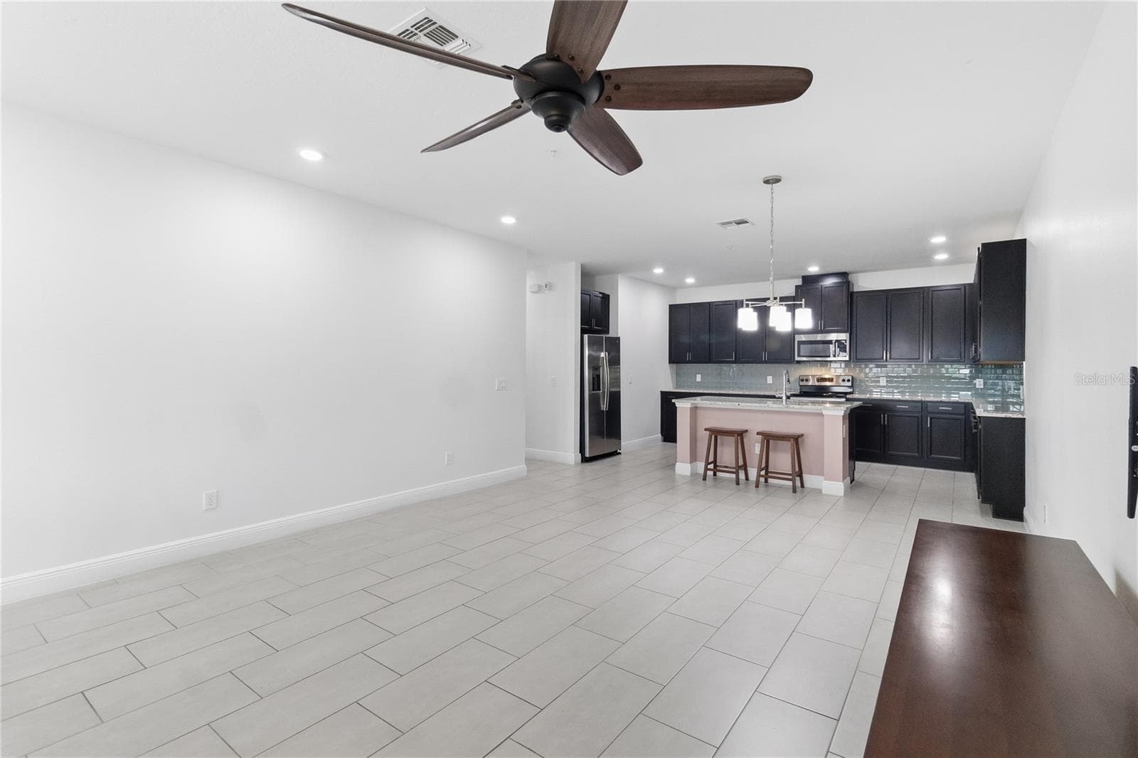 Townhouse at 13444 STODDART AVE, ORLANDO, photo 18 of 57
