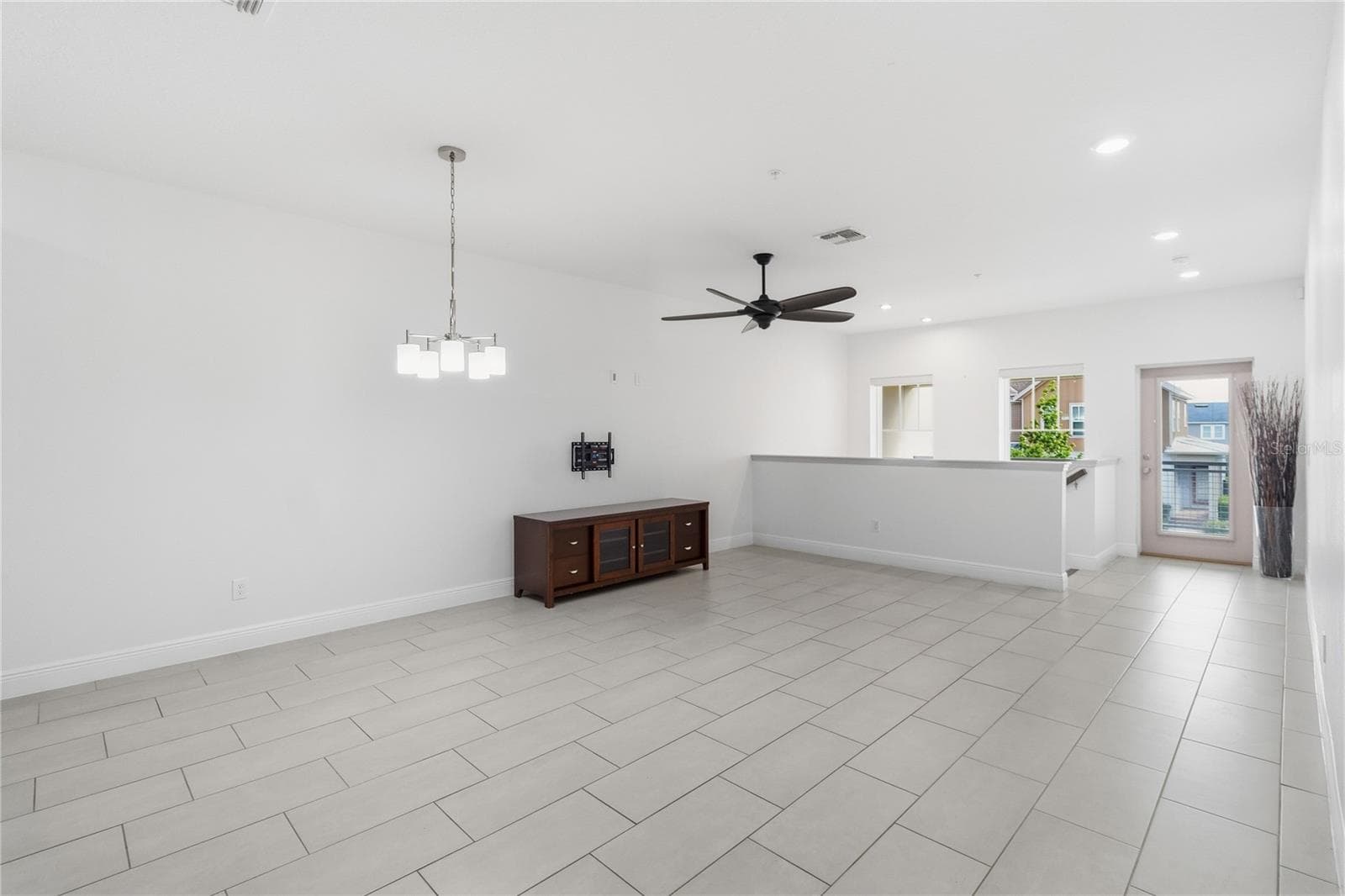 Townhouse at 13444 STODDART AVE, ORLANDO, photo 21 of 57