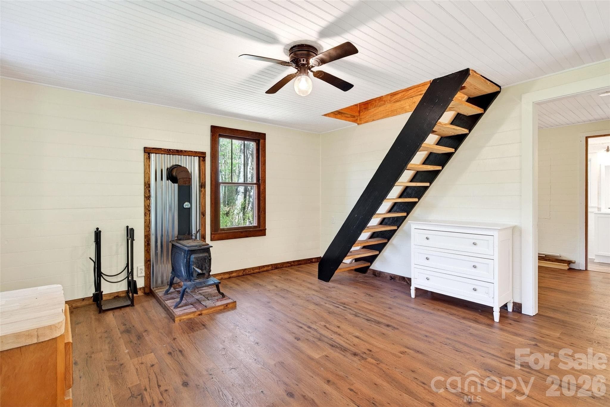 Single Family Residence at 488 Cad Campbell Road, Bakersville, photo 10 of 39