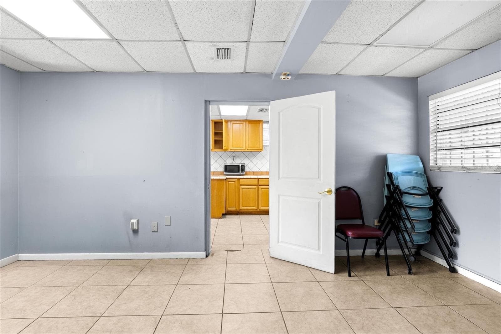Single Family Residence at 110 N LINCOLN AVE, TAMPA, photo 16 of 60
