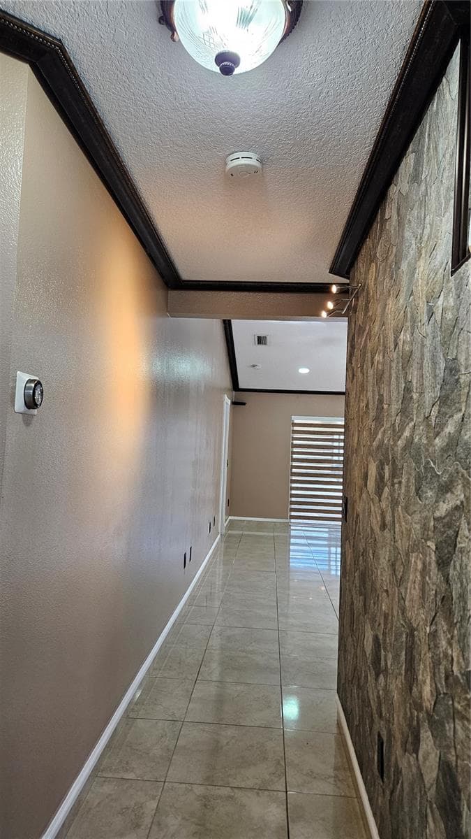 Hallway - 6053 GENTLE BEN CIR, WESLEY CHAPEL
