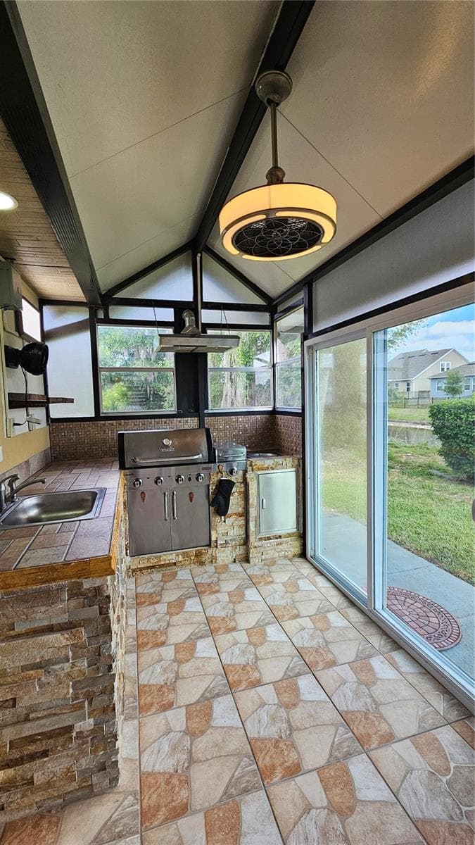 Outdoor Kitchen - 6053 GENTLE BEN CIR, WESLEY CHAPEL