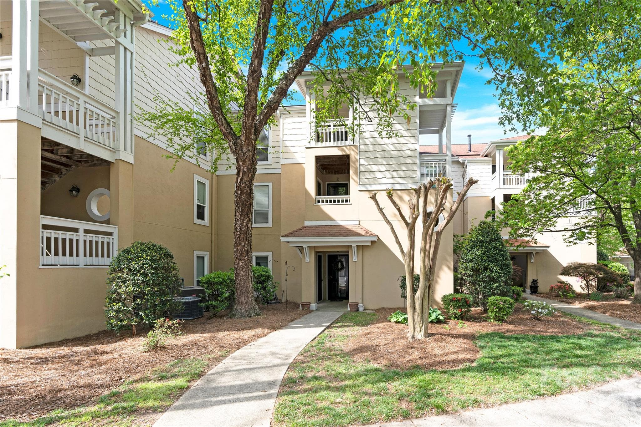Front of Condo. - 18009 Kings Point Drive, Cornelius