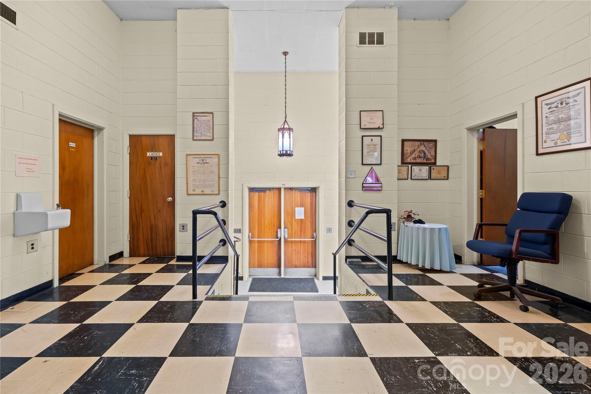 Retail at 130 Elizabeth Lane N, Rock Hill, photo 6 of 19