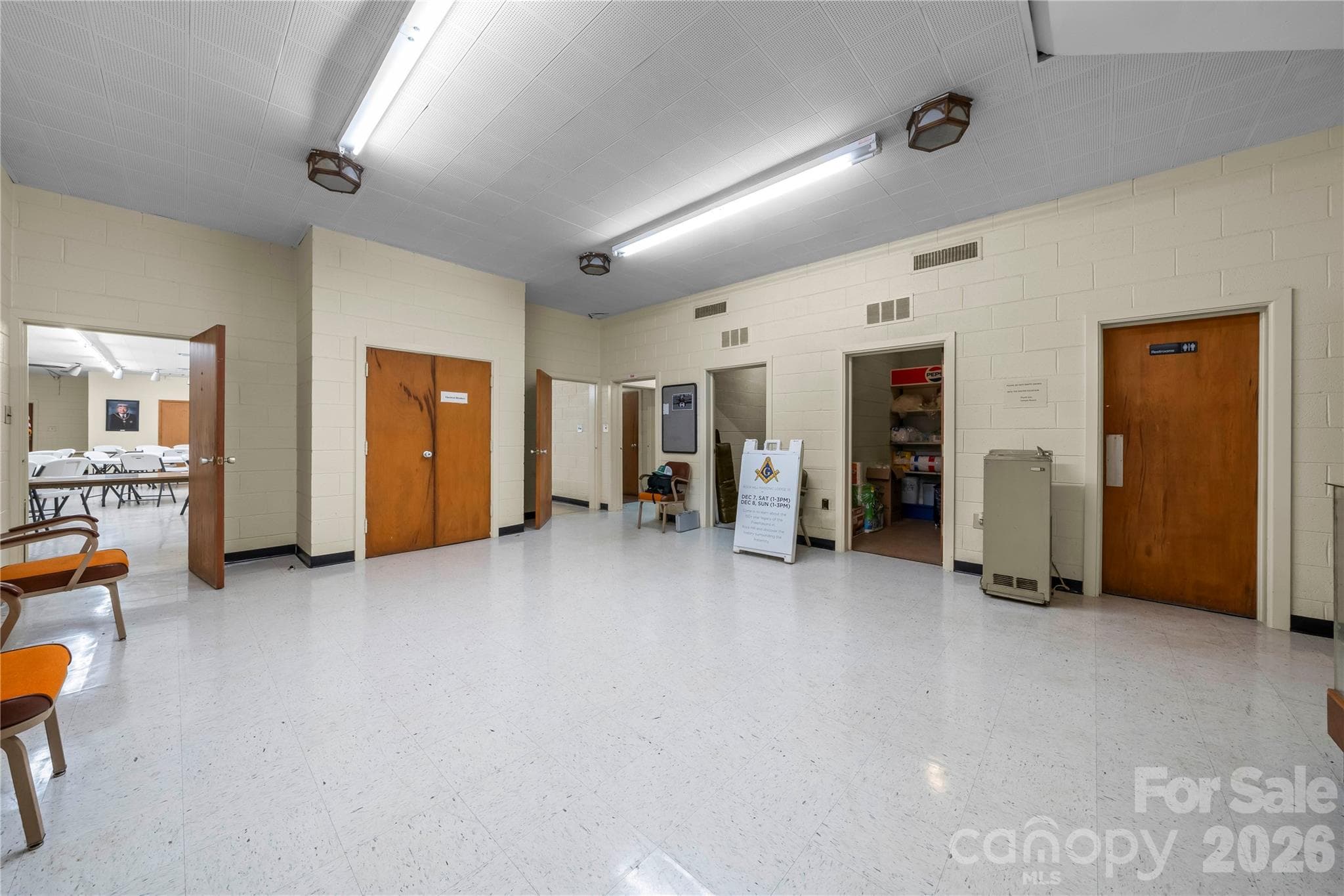 Retail at Rock Hill, photo 9 of 19
