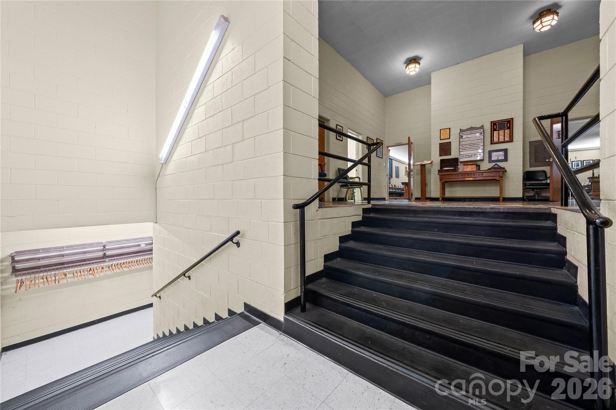 Retail at Rock Hill, photo 18 of 19