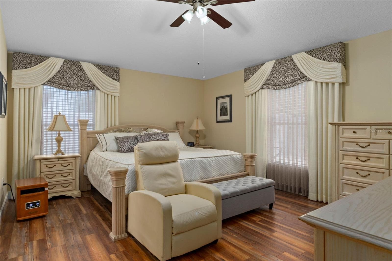 Single Family Residence at 18334 WAYDALE LOOP, HUDSON, photo 22 of 36