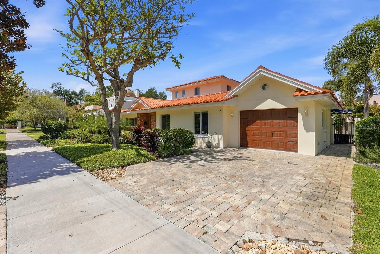 Architect owned and designed. - 125 23RD AVE NE, ST PETERSBURG