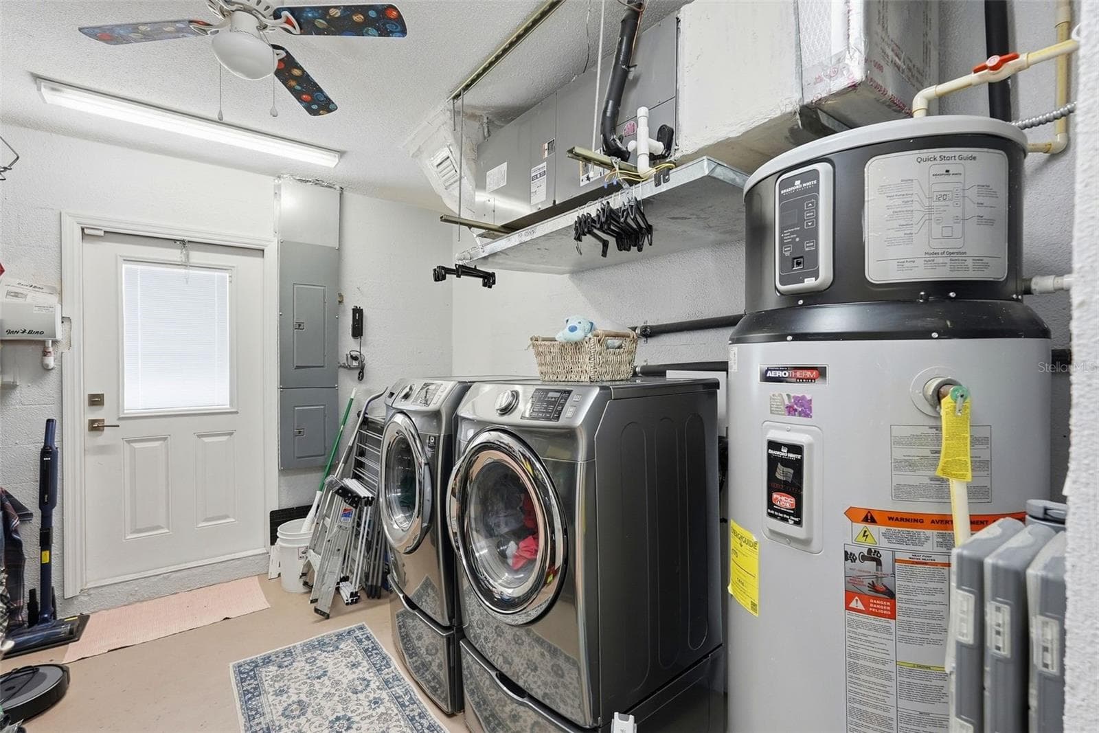 after bedroom 1, indoor laundry room - 125 23RD AVE NE, ST PETERSBURG