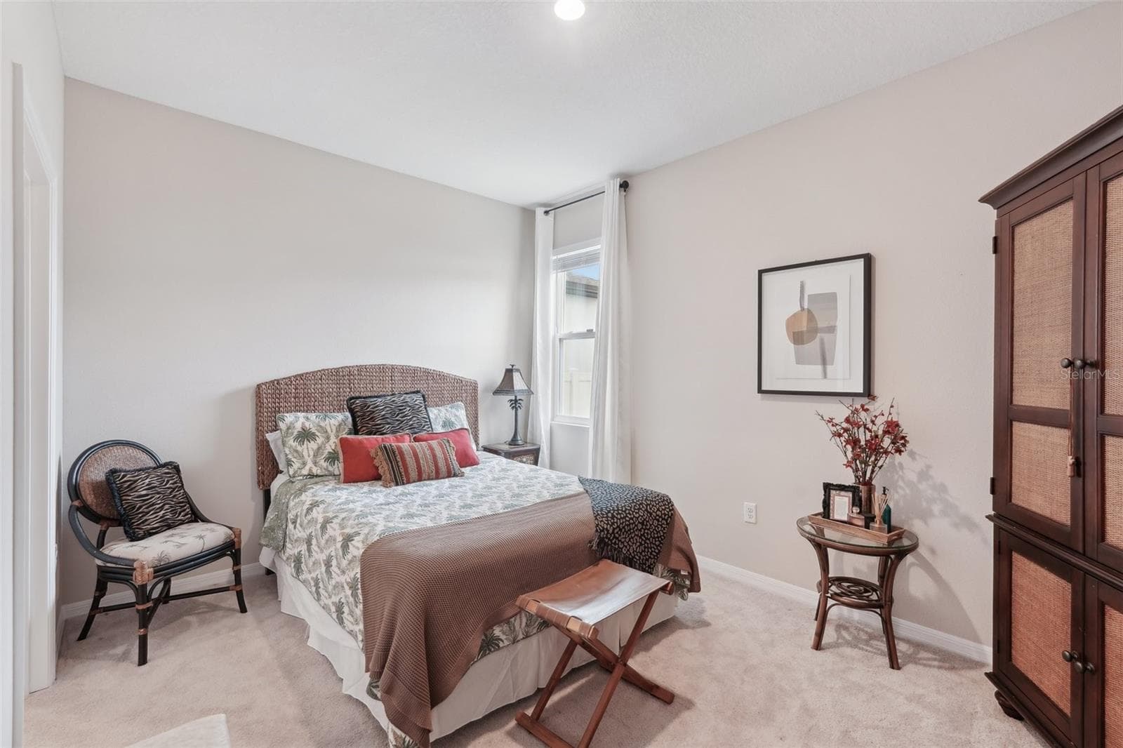 Single Family Residence at 13055 WILLOW GROVE DR, RIVERVIEW, photo 13 of 41