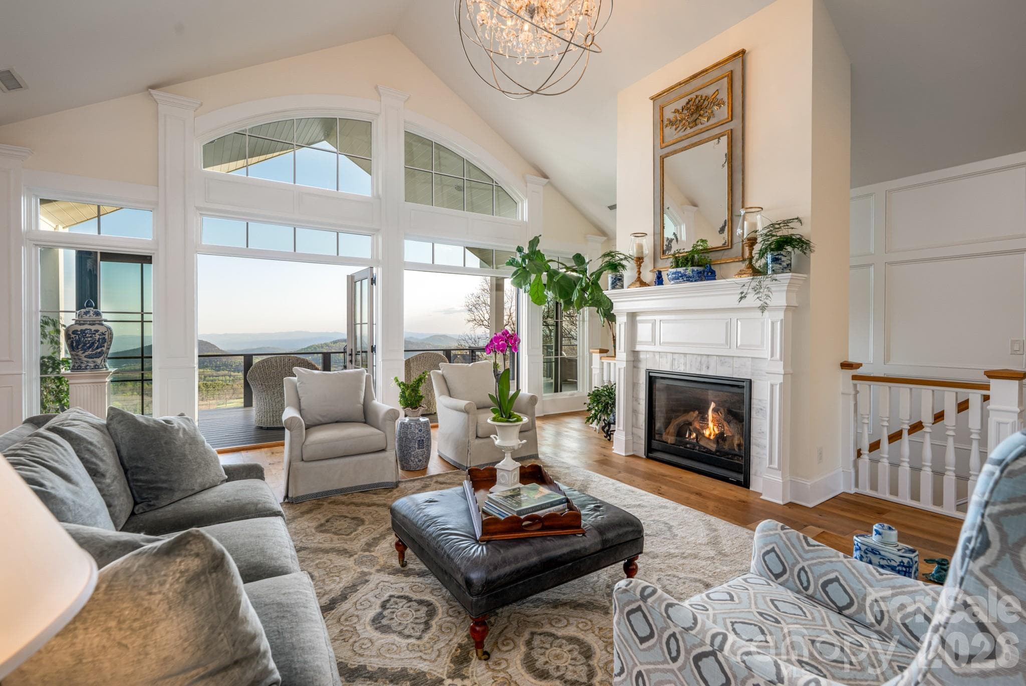 Single Family Residence at 89 N Snow Ridge Drive, Hendersonville, photo 6 of 48
