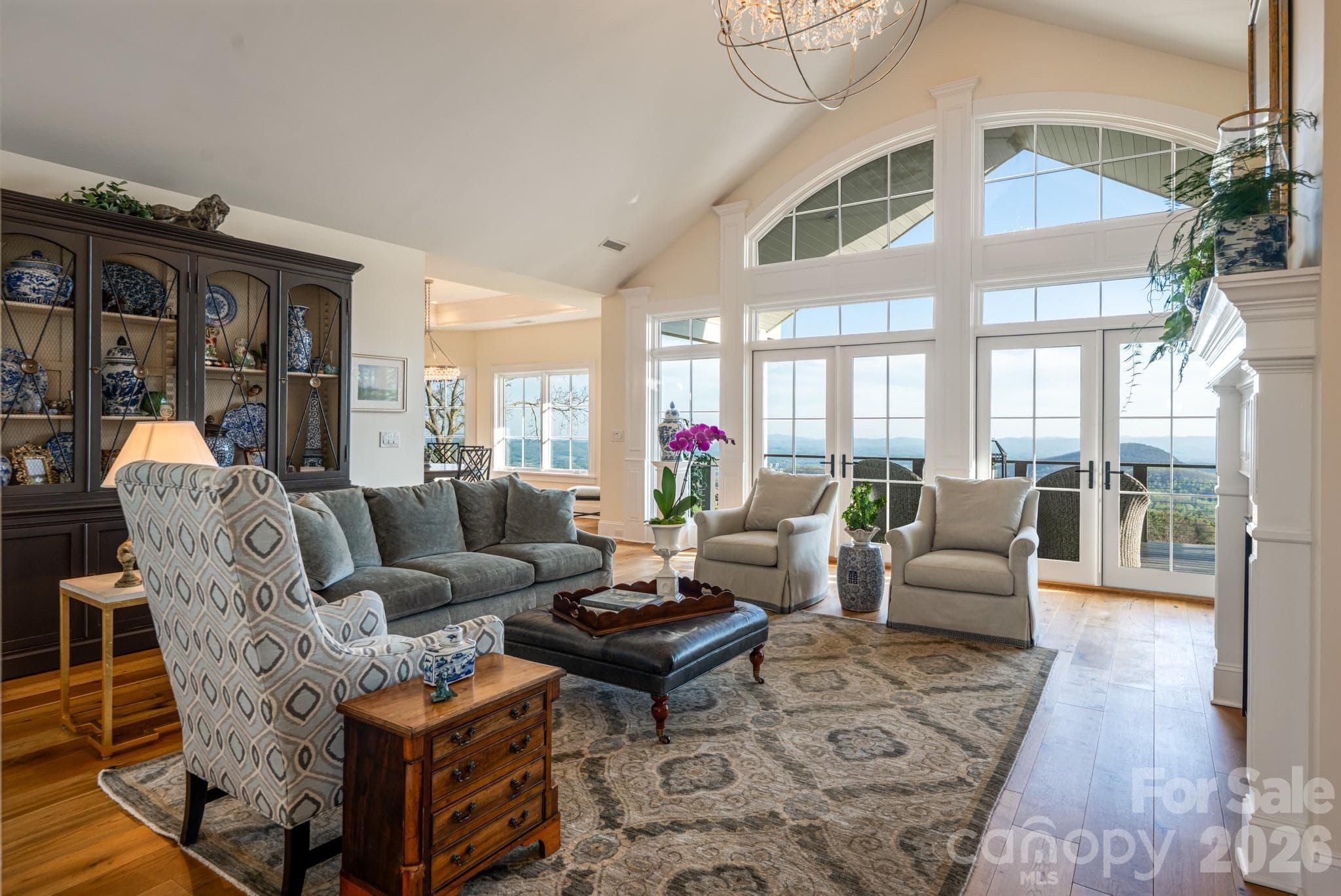 Single Family Residence at 89 N Snow Ridge Drive, Hendersonville, photo 10 of 48