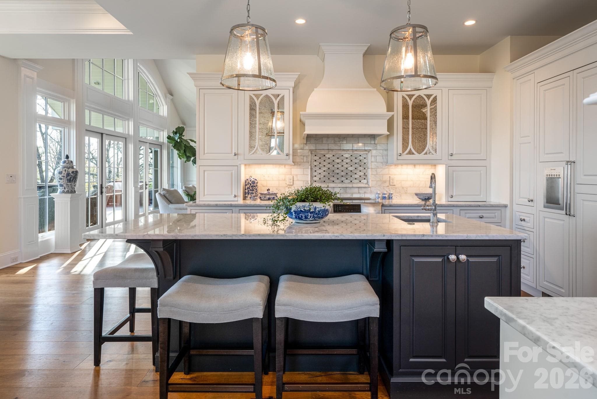 Single Family Residence at 89 N Snow Ridge Drive, Hendersonville, photo 16 of 48