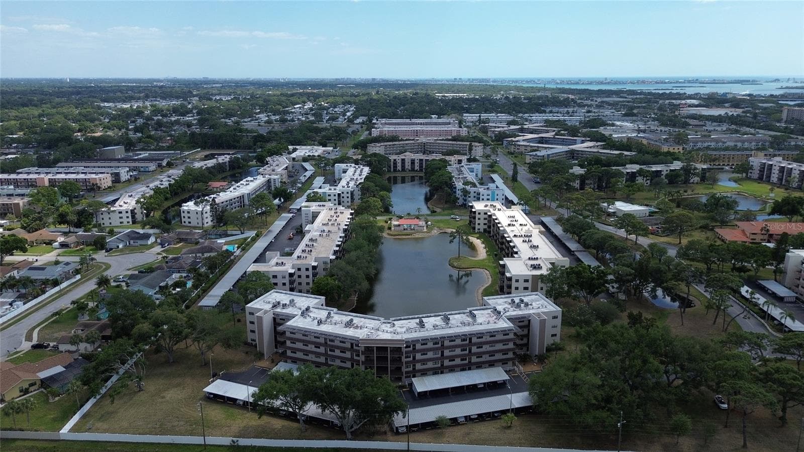 Condominium at 6080 80TH ST N #409, ST PETERSBURG, photo 28 of 32