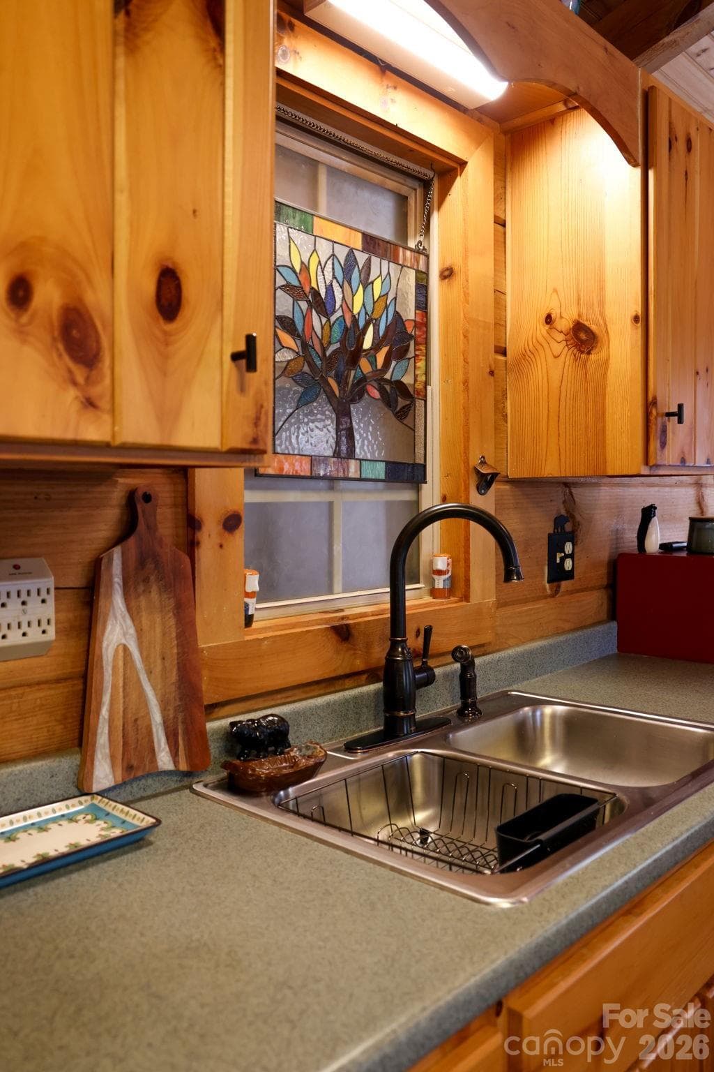 Single Family Residence at 307 Dancing Leaf Lane, Bakersville, photo 8 of 24