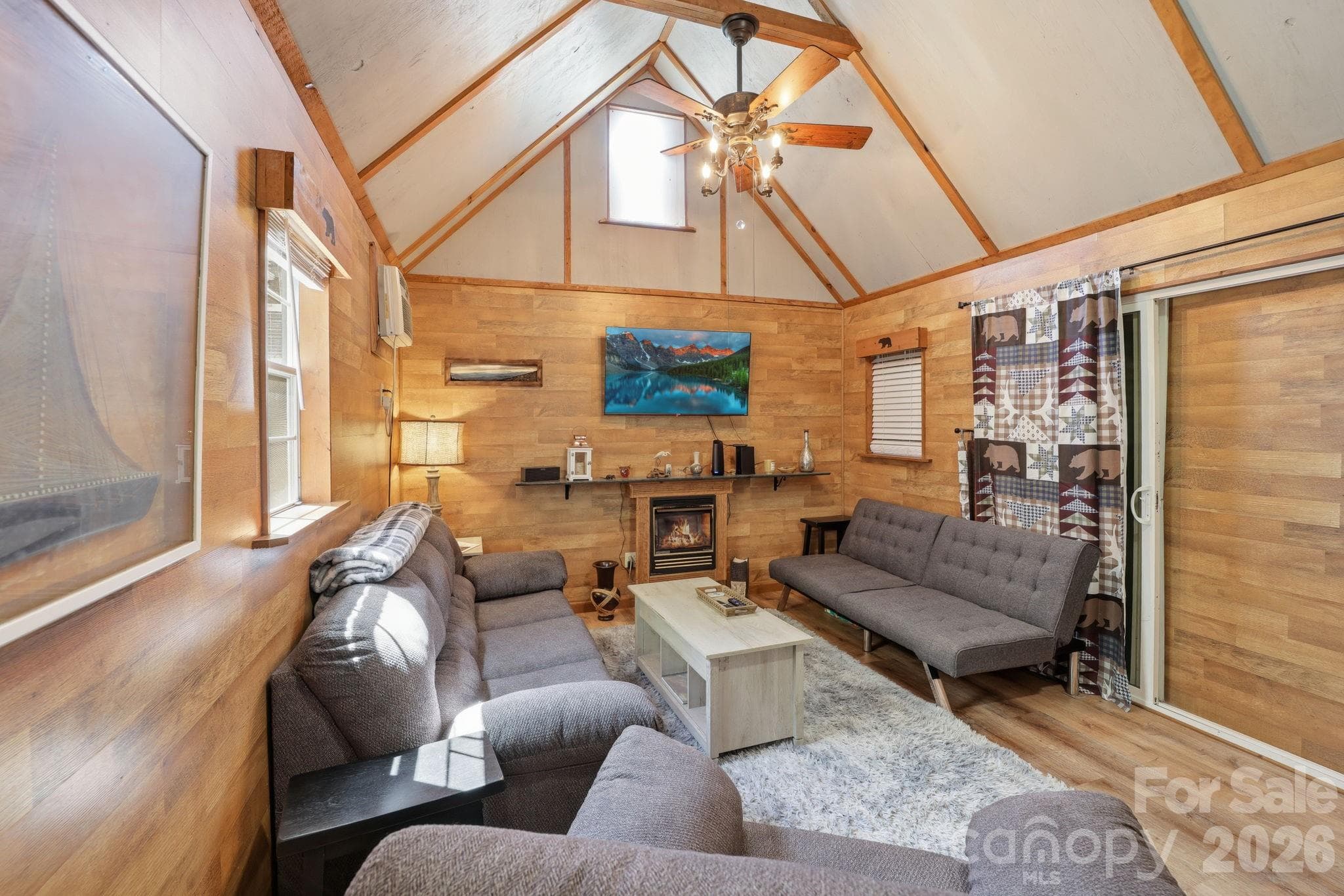 Single Family Residence at 307 Dancing Leaf Lane, Bakersville, photo 12 of 24