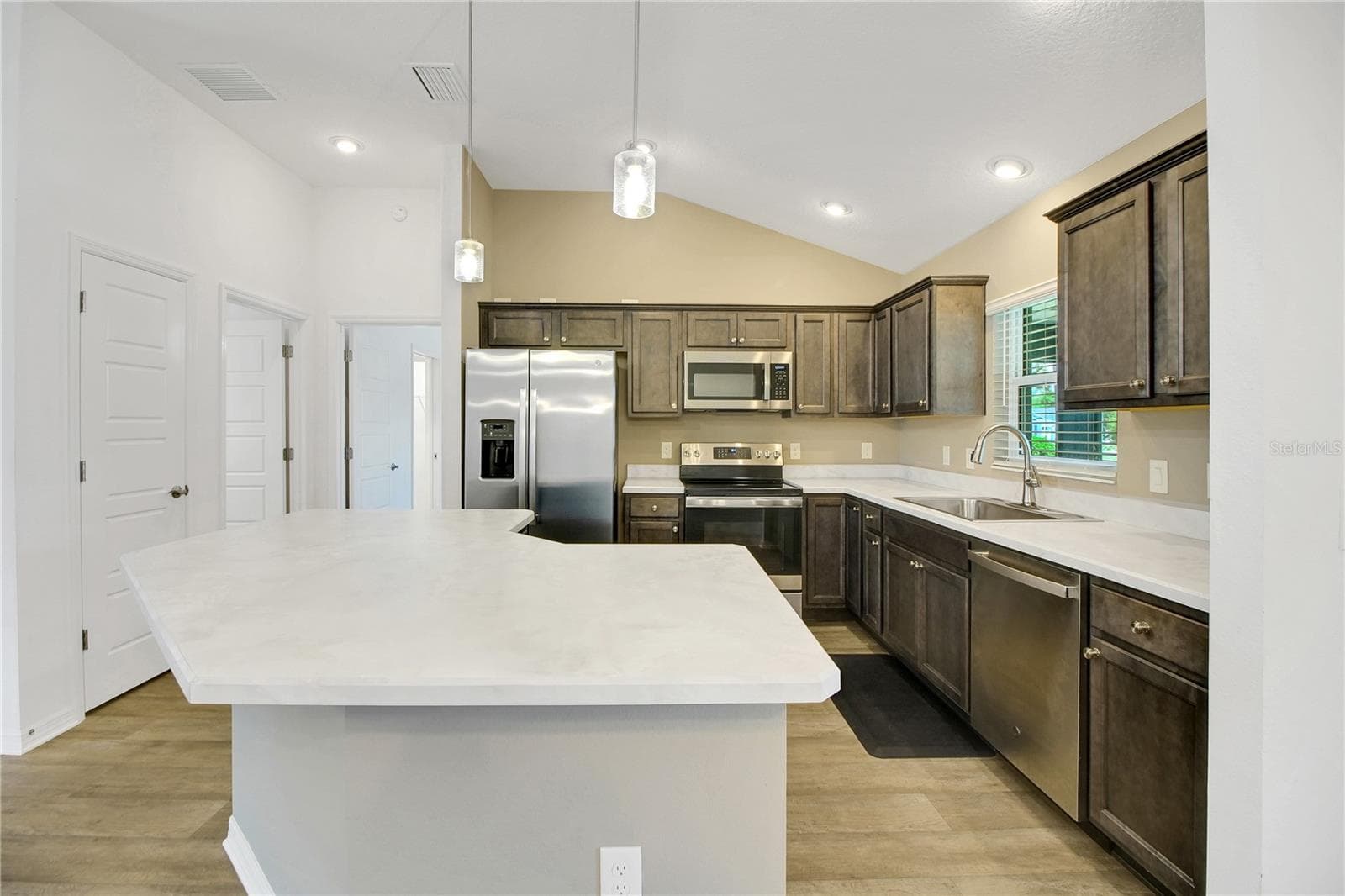 Single Family Residence at 4151 BALCHARAN TER, THE VILLAGES, photo 10 of 49