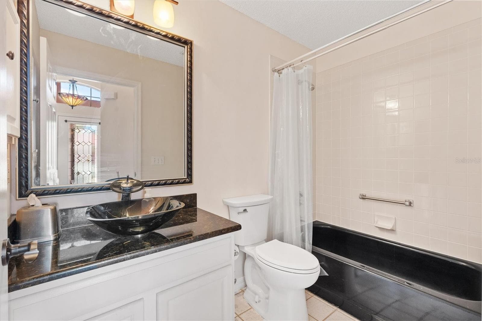 Guest Bath - 1314 SANTA ROSA CT, LADY LAKE