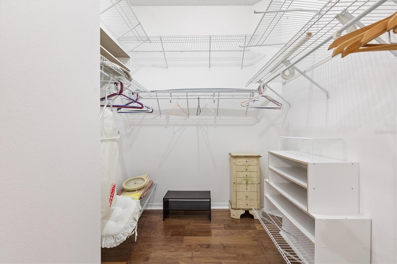 Master Closet - 1314 SANTA ROSA CT, LADY LAKE