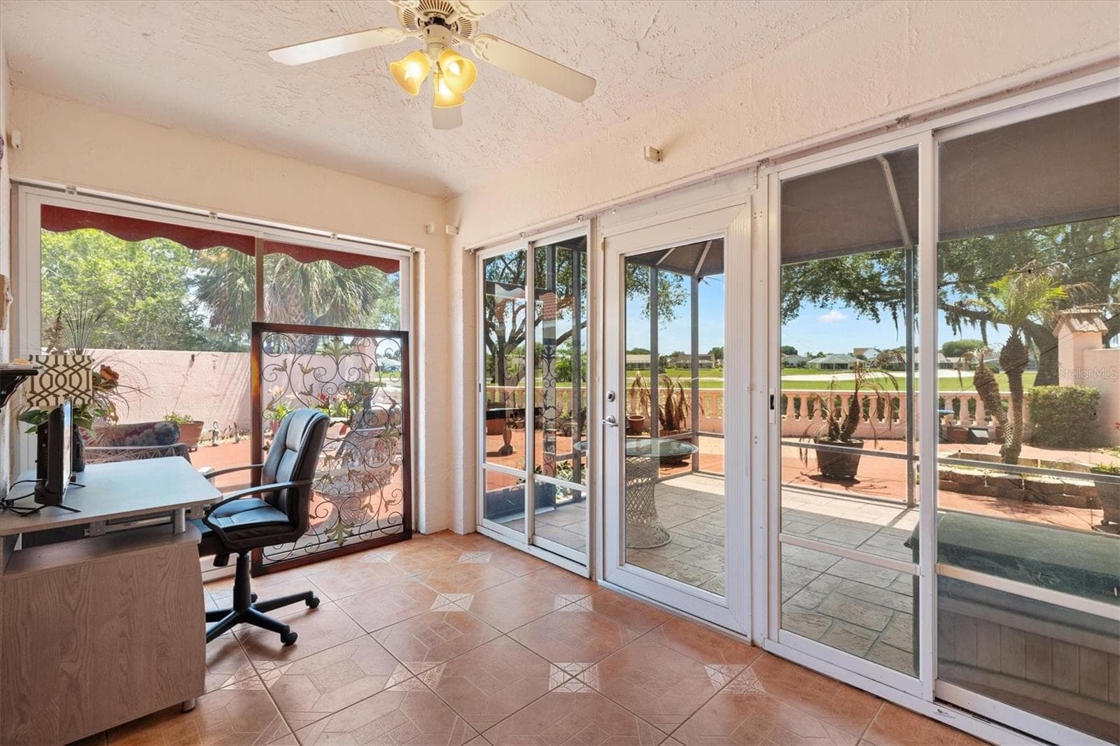 Lanai - 1314 SANTA ROSA CT, LADY LAKE