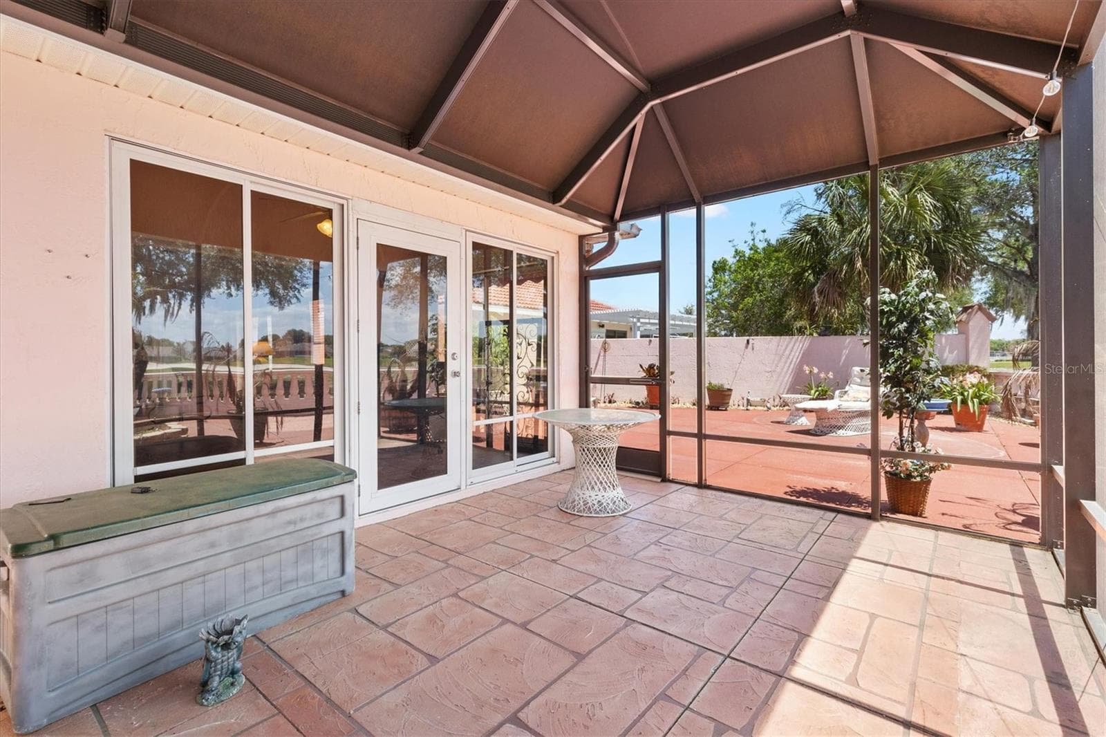 Birdcage - 1314 SANTA ROSA CT, LADY LAKE