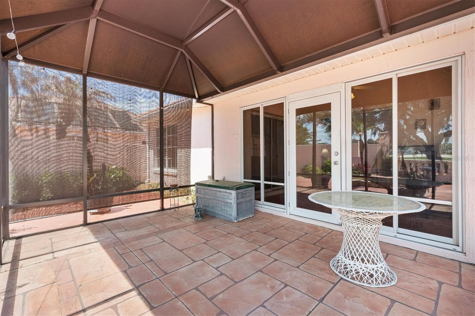 Birdcage - 1314 SANTA ROSA CT, LADY LAKE