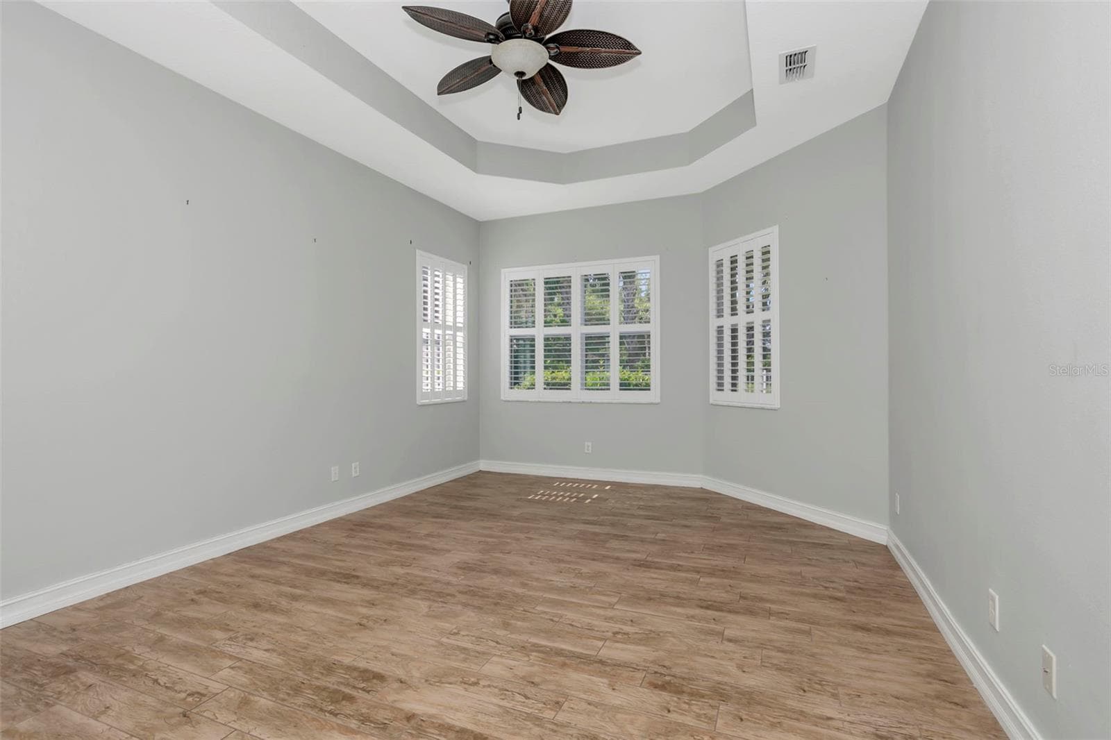 Primary Suite - 16022 GOLDEN LAKES DR, WIMAUMA