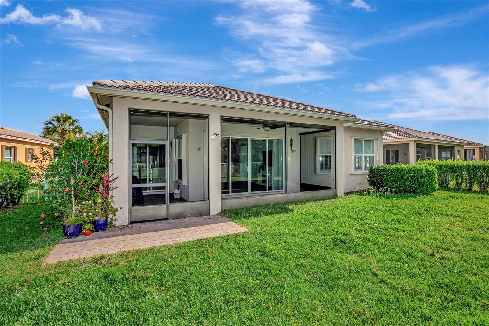 Single Family Residence at 16022 GOLDEN LAKES DR, WIMAUMA, photo 4 of 50