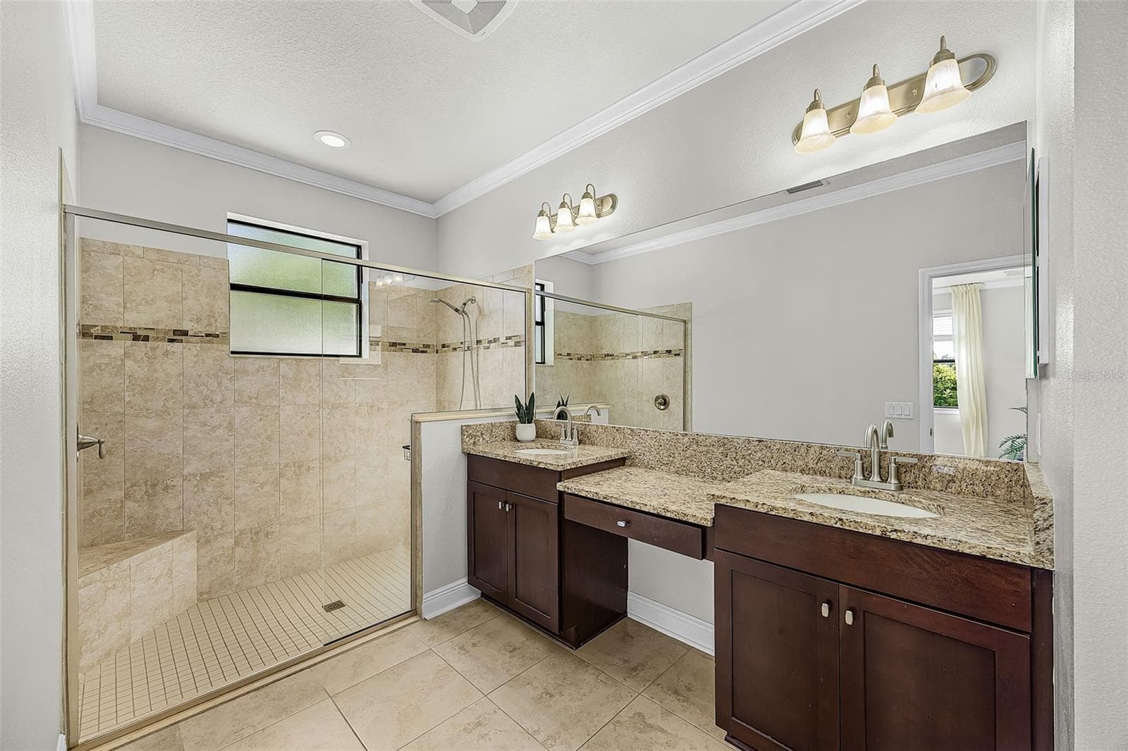 Master Shower - 835 129TH ST NE, BRADENTON
