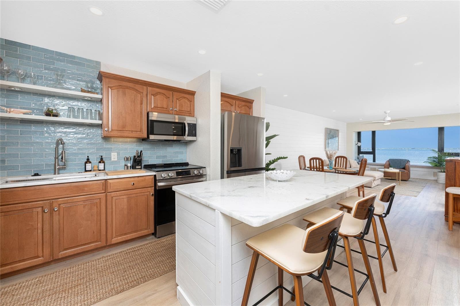 1500 PARK BEACH CIR #3D