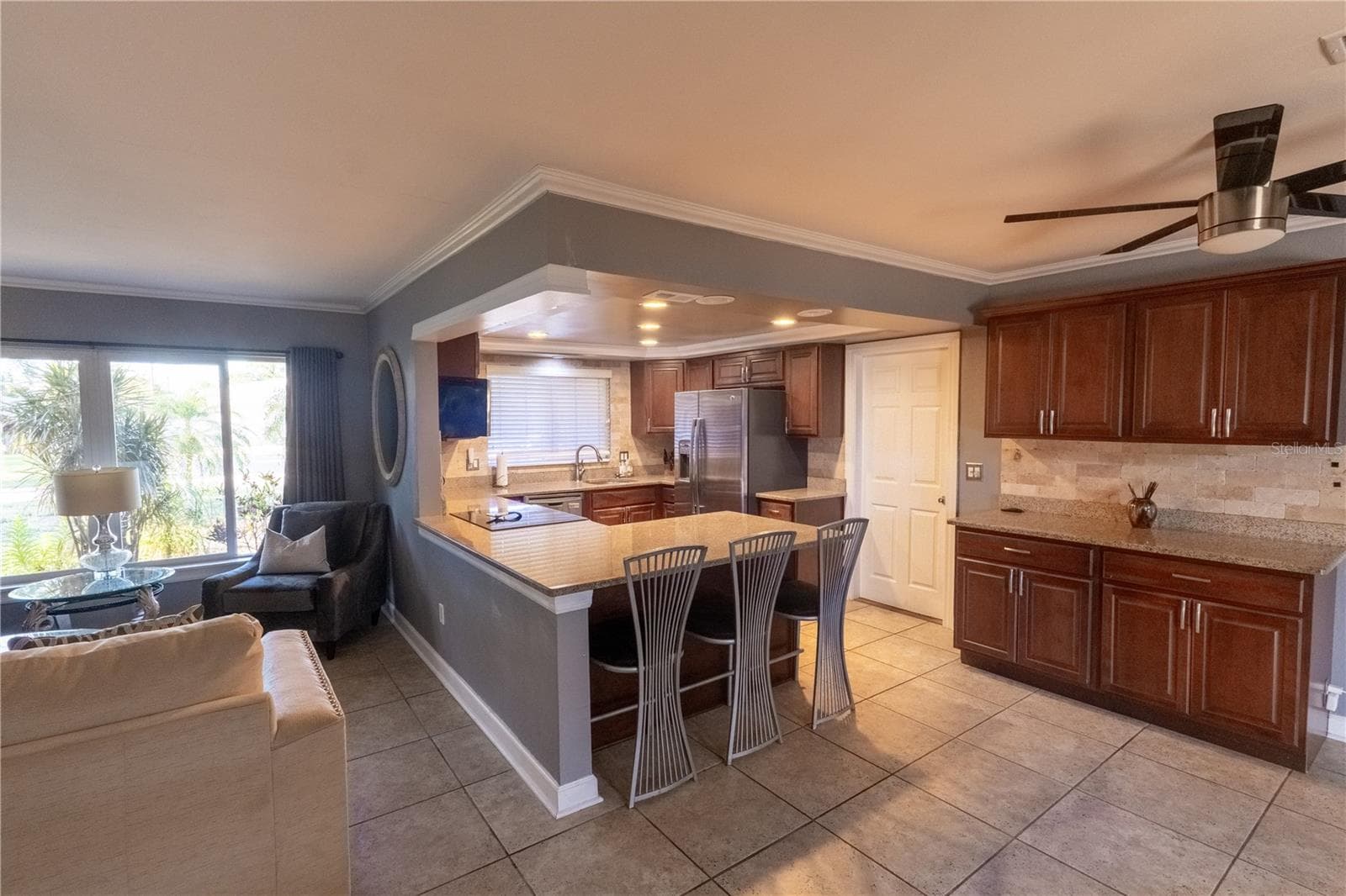 Single Family Residence at 33 SOUTHWIND DR, BELLEAIR BLUFFS, photo 9 of 50