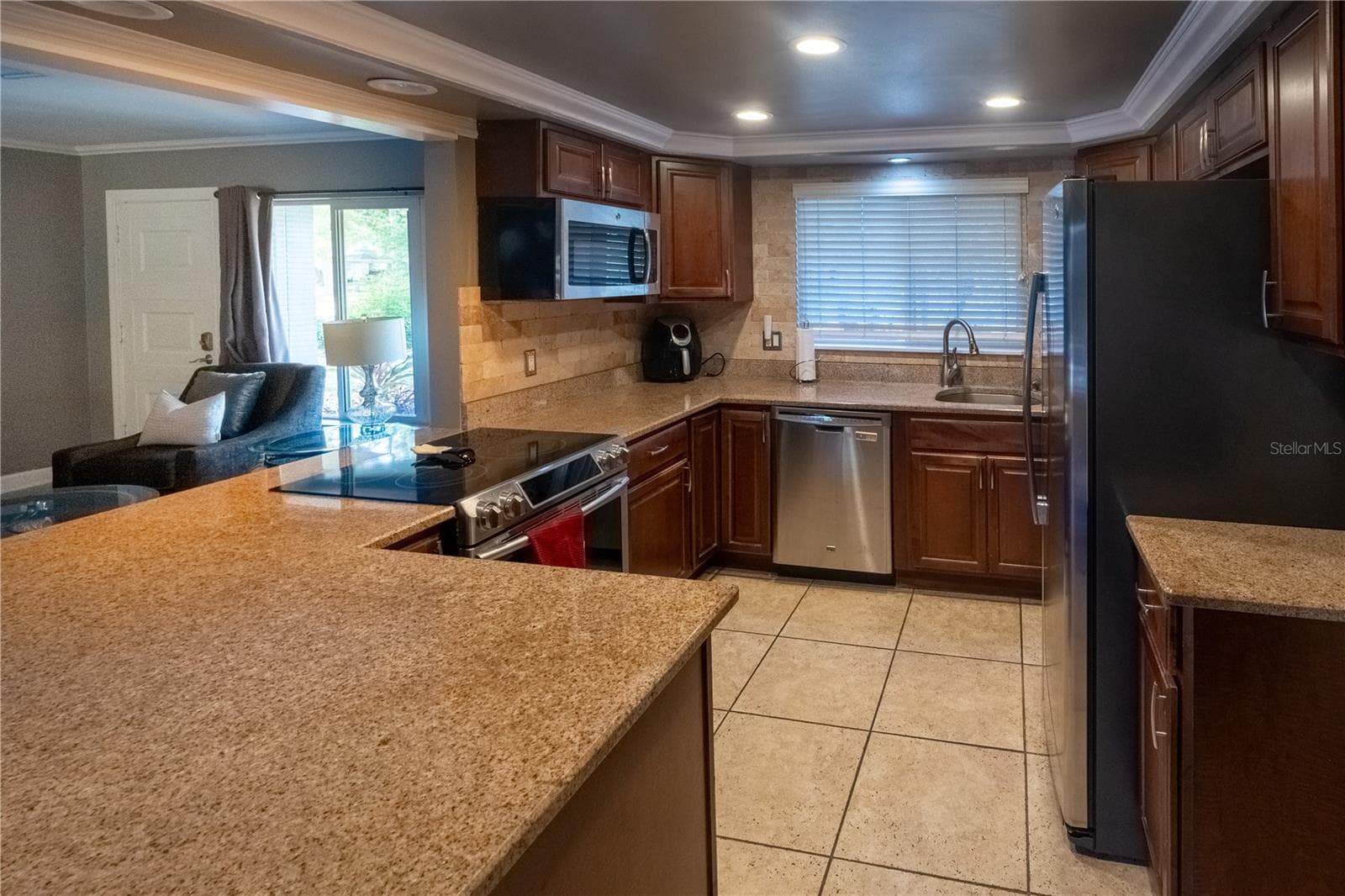 Single Family Residence at 33 SOUTHWIND DR, BELLEAIR BLUFFS, photo 10 of 50