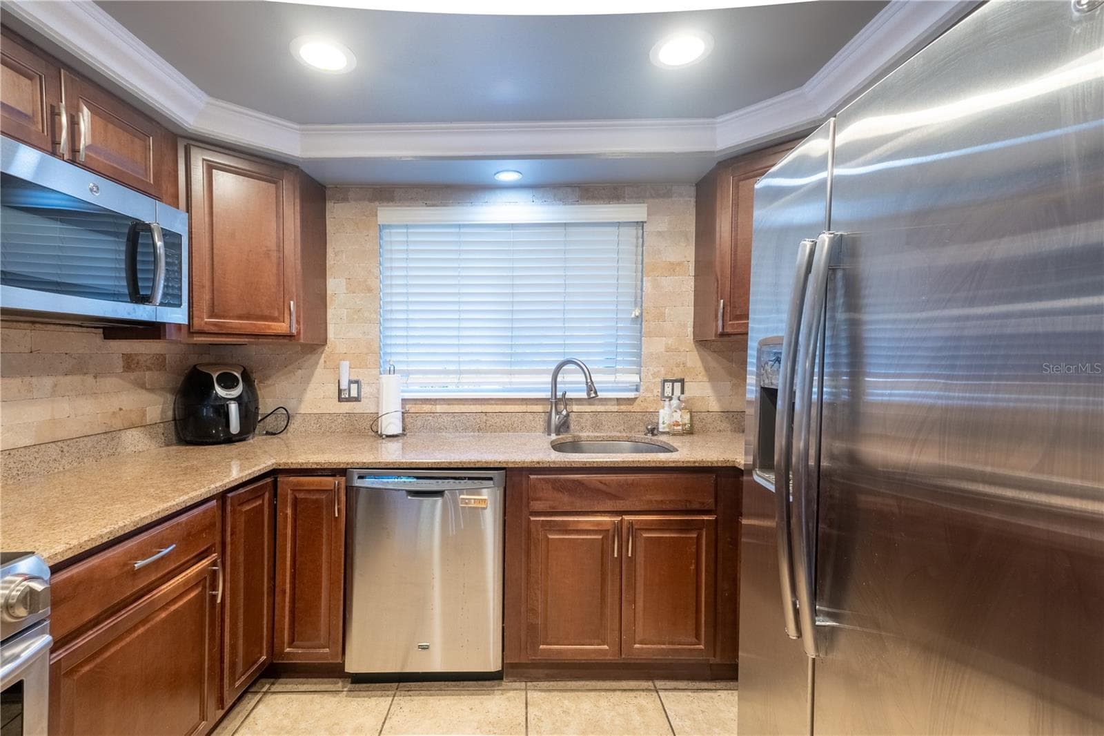 Single Family Residence at 33 SOUTHWIND DR, BELLEAIR BLUFFS, photo 12 of 50