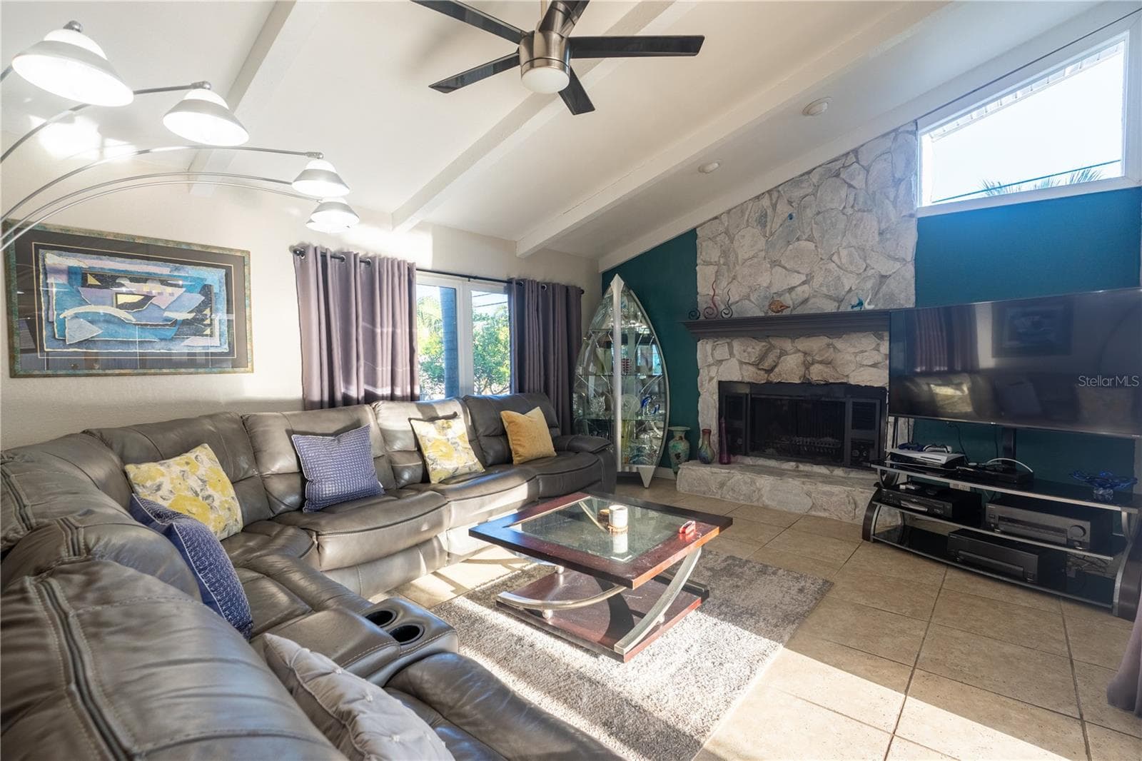 Single Family Residence at 33 SOUTHWIND DR, BELLEAIR BLUFFS, photo 15 of 50