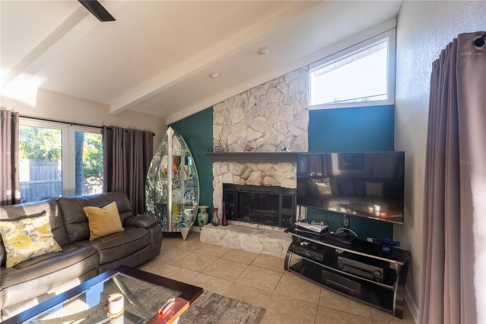 Single Family Residence at 33 SOUTHWIND DR, BELLEAIR BLUFFS, photo 17 of 50