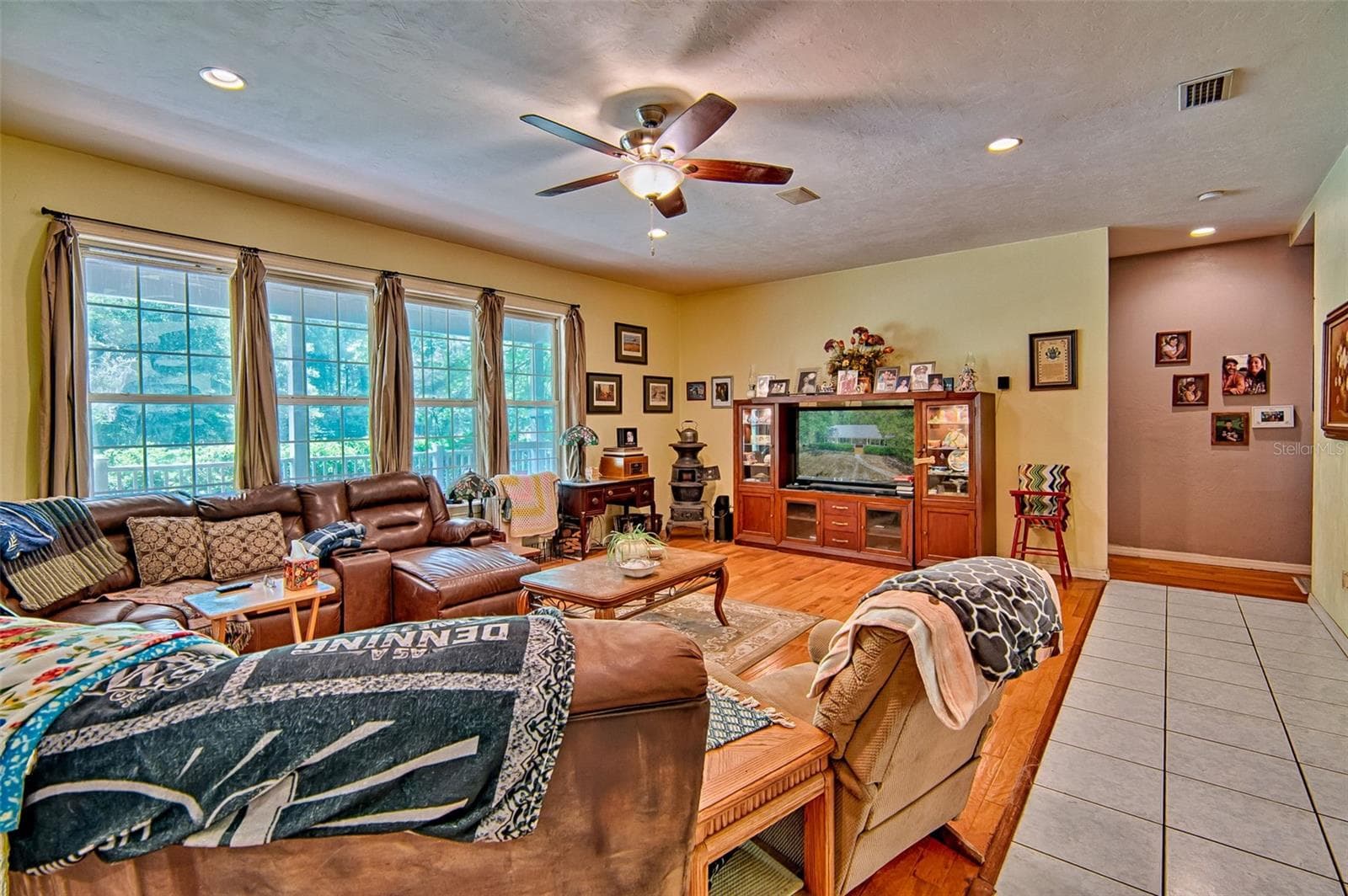Single Family Residence at 15522 SW 75TH ST, ARCHER, photo 10 of 54