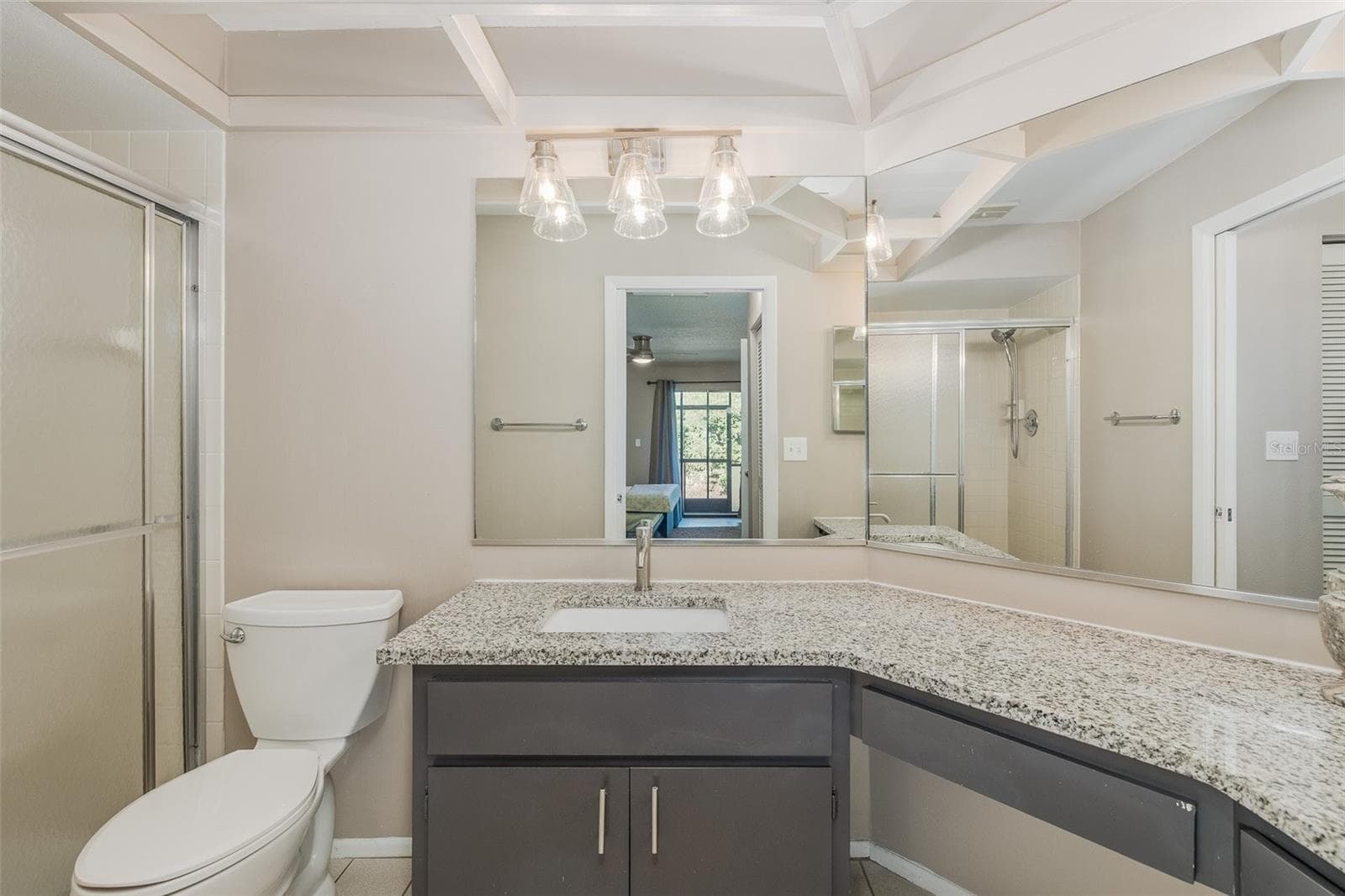 Primary En Suite Bath - 3843 GOLDFINCH CT, PALM HARBOR
