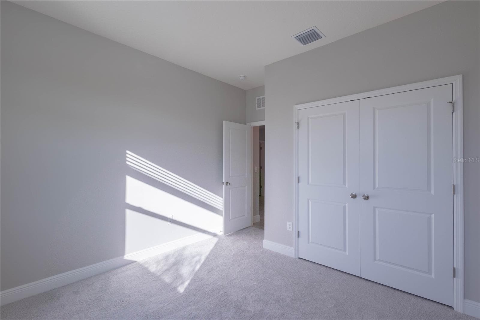 Single Family Residence at 345 MANGROVE MANOR DR, APOLLO BEACH, photo 11 of 33