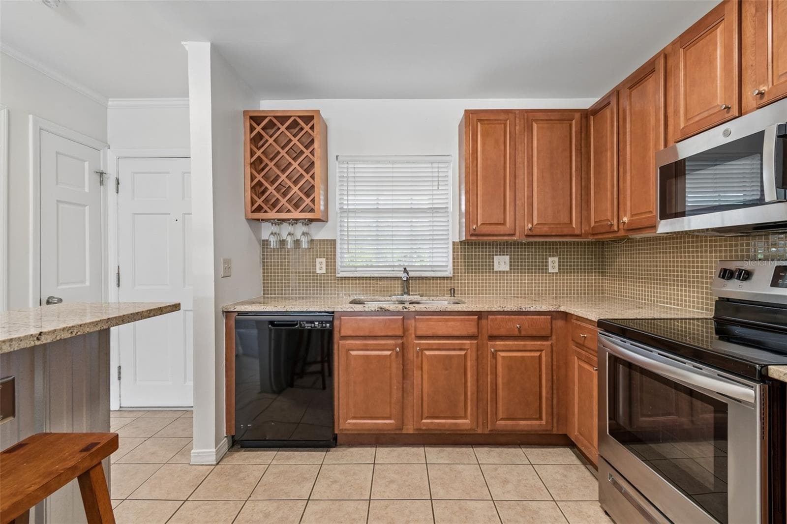Condominium at 10314 CARROLLWOOD CT #56, TAMPA, photo 7 of 53