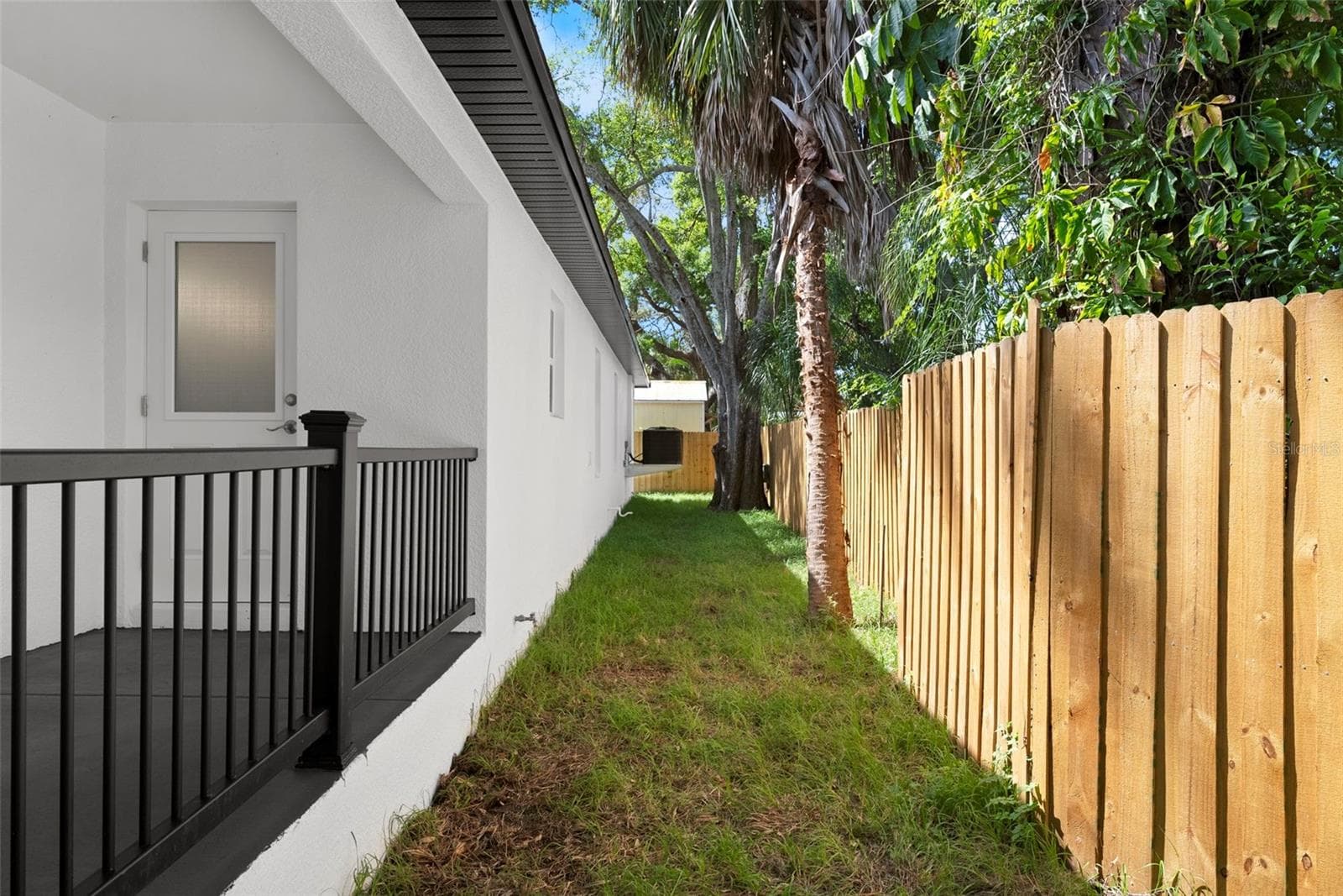 Fenced Backyard & Rear Porch - 5062 80TH LN N, ST PETERSBURG