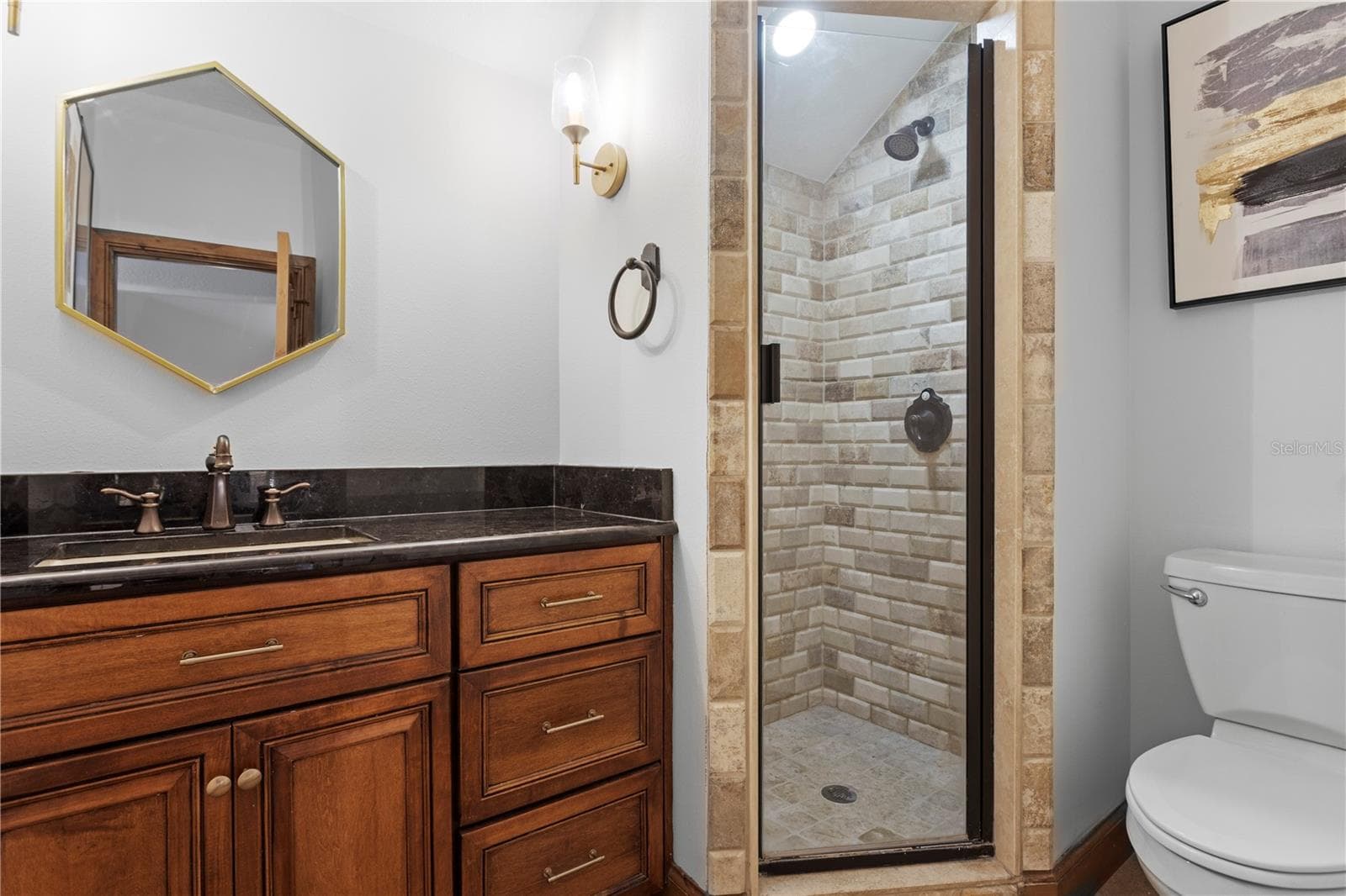 Groom's quarters bathroom - 11410 TROTTING DOWN DR, ODESSA