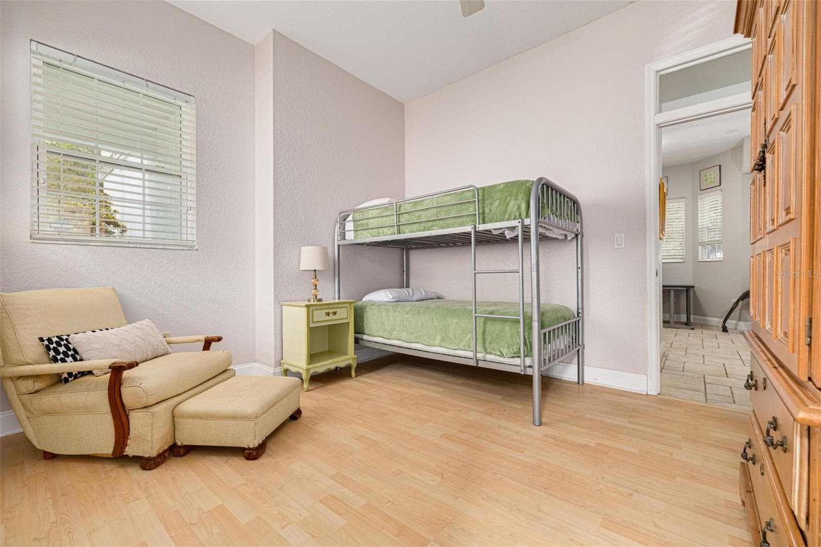 Downstairs bedroom - 901 VIRGINIA AVE, TARPON SPRINGS
