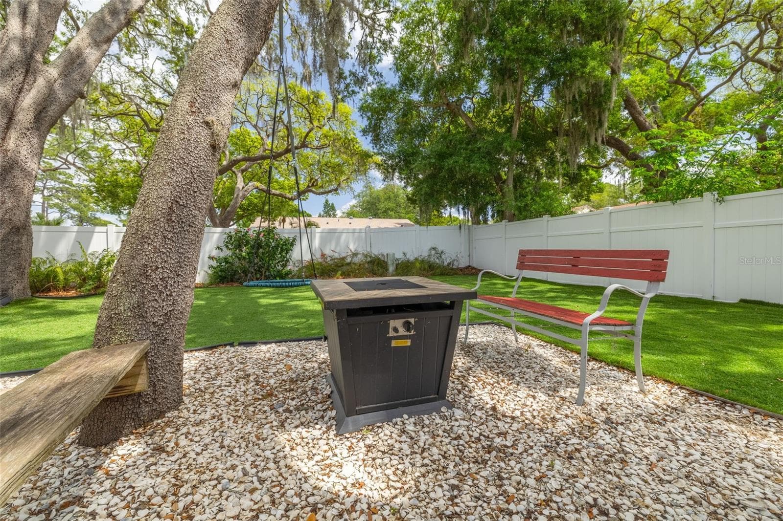back yard - 901 VIRGINIA AVE, TARPON SPRINGS