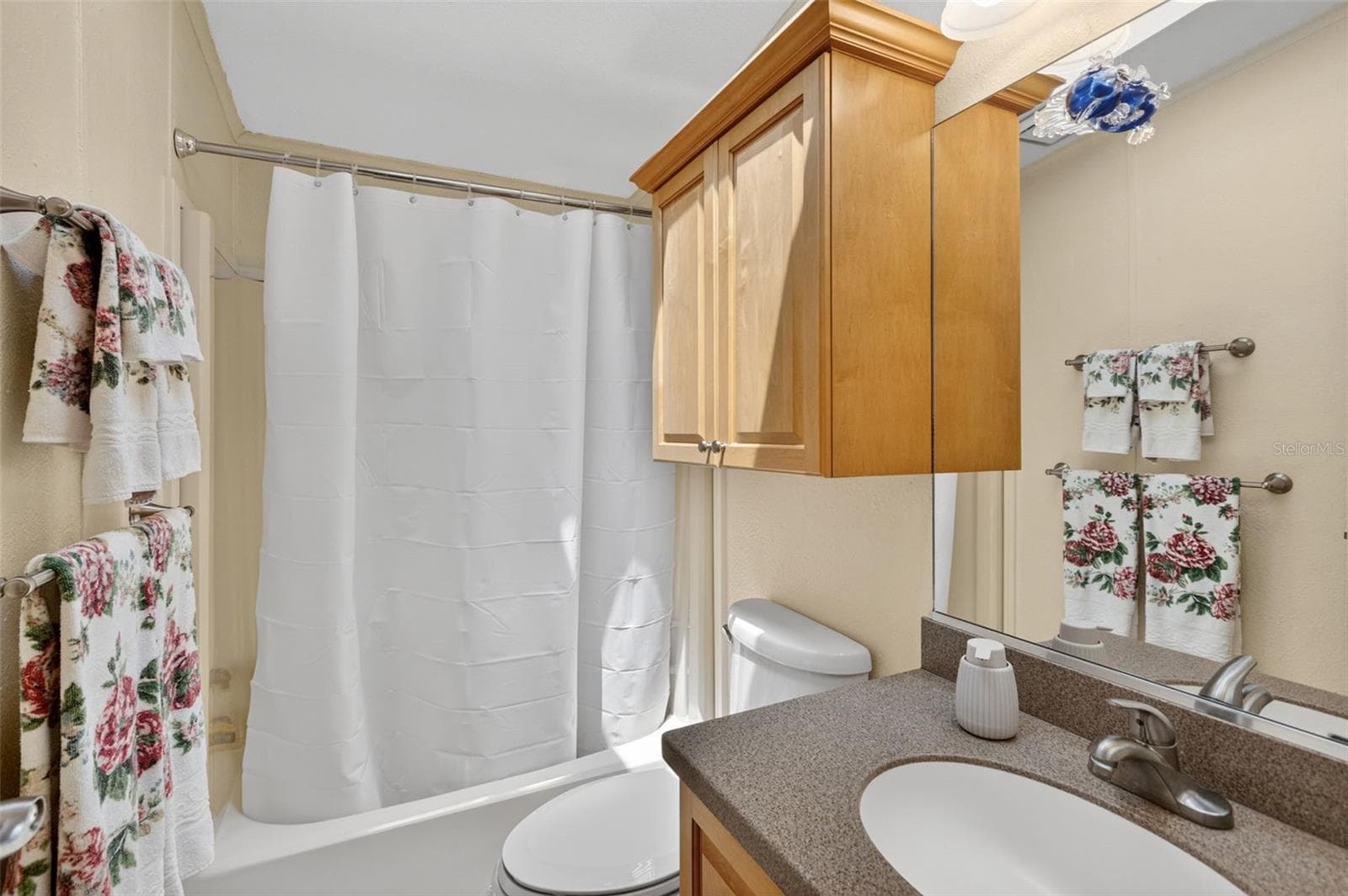 Manufactured Home at 209 VISTORIA DR, NORTH PORT, photo 28 of 37