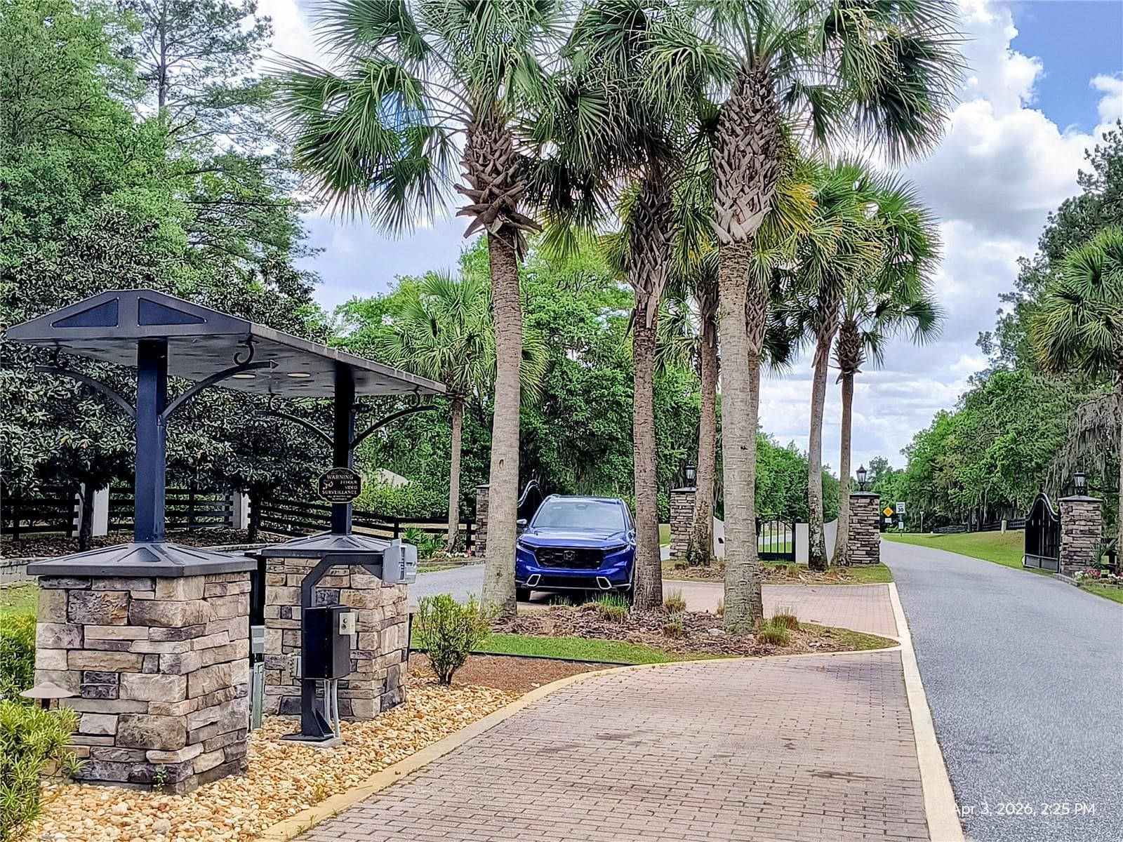 Entrance to The Village at Hidden Lakes gate - 14095 NW 141ST AVE, WILLISTON