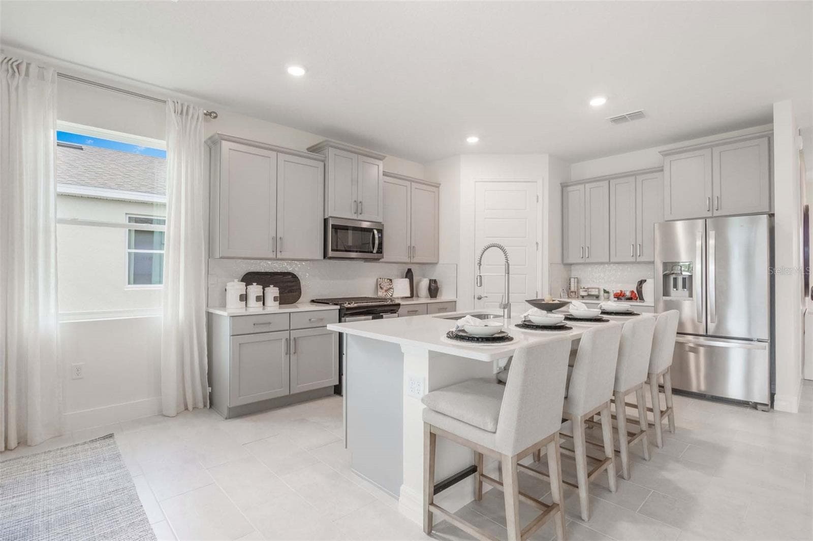 Single Family Residence at 3952 KENNEBUNK LOOP, MOUNT DORA, photo 29 of 63
