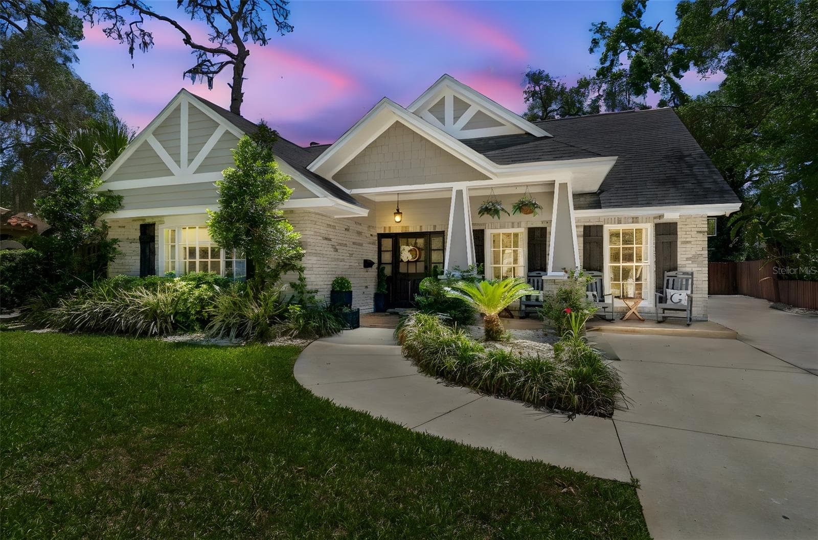 Single Family Residence at 4528 W WOODMERE RD, TAMPA, photo 4 of 100
