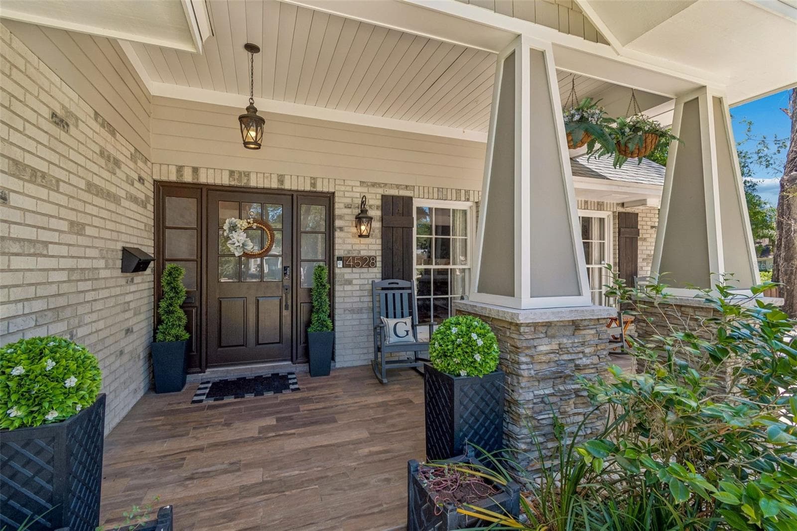 Single Family Residence at 4528 W WOODMERE RD, TAMPA, photo 5 of 100
