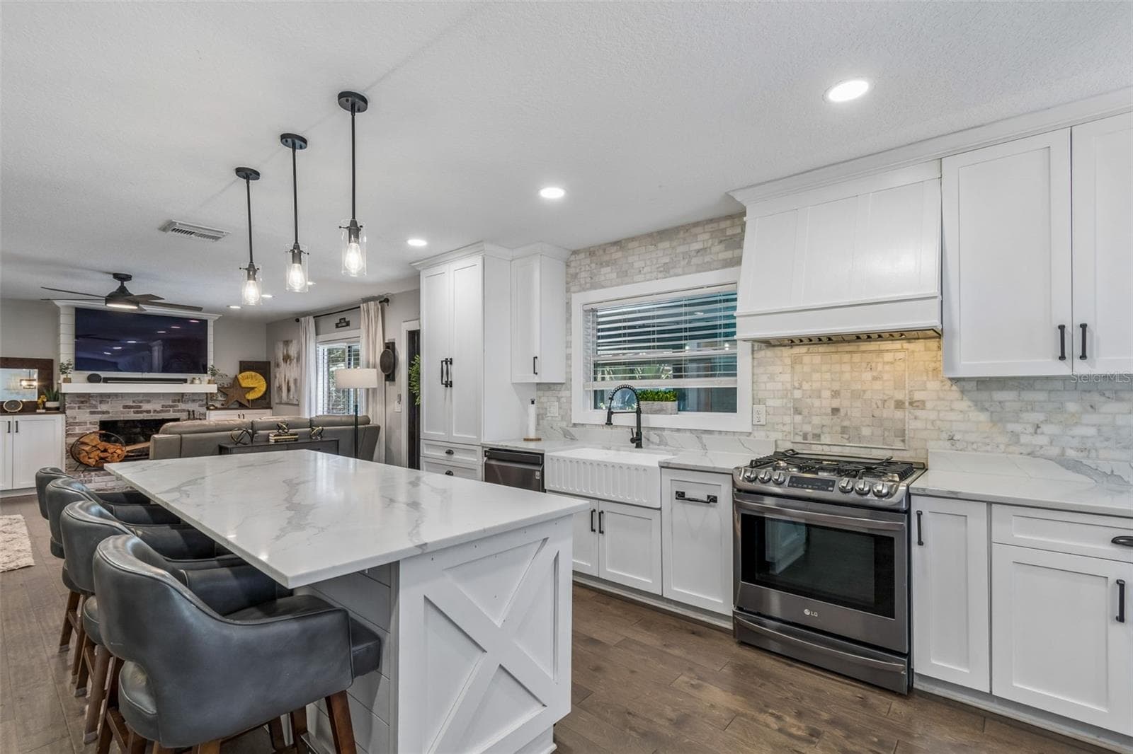 Single Family Residence at 4528 W WOODMERE RD, TAMPA, photo 37 of 100